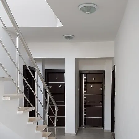 Neo Line Apartment